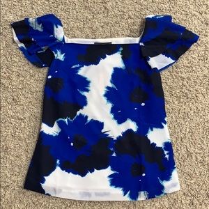 Banana Republic Petite Flutter Sleeve Blouse